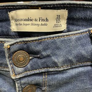 A&F Curve Love High Rise Super Skinny Ankle Jean